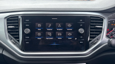 Volkswagen T-Roc 1.0 TSI 110 Active 5dr Petrol Hatchback